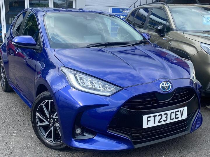 Toyota Yaris 1.5 VVT-h Design E-CVT Euro 6 (s/s) 5dr
