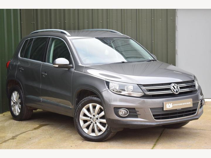 Volkswagen Tiguan 2.0 TDI BlueMotion Tech Match DSG 4WD Euro 5 (s/s) 5dr