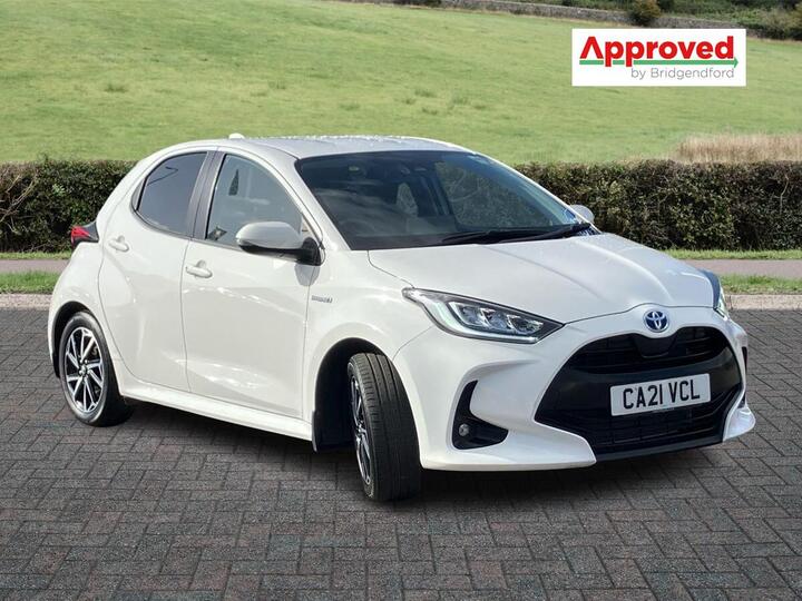 Toyota Yaris 1.5 VVT-h Design E-CVT Euro 6 (s/s) 5dr