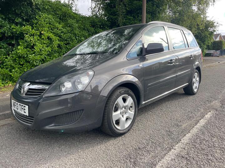 Vauxhall Zafira 1.6 16V Exclusiv Euro 5 5dr Vauxhall Zafira 1.6 16V Exclusiv Euro 5 5dr