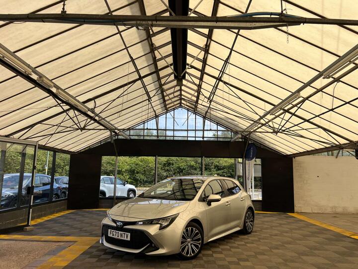 Toyota COROLLA 2.0 VVT-h Design CVT Euro 6 (s/s) 5dr