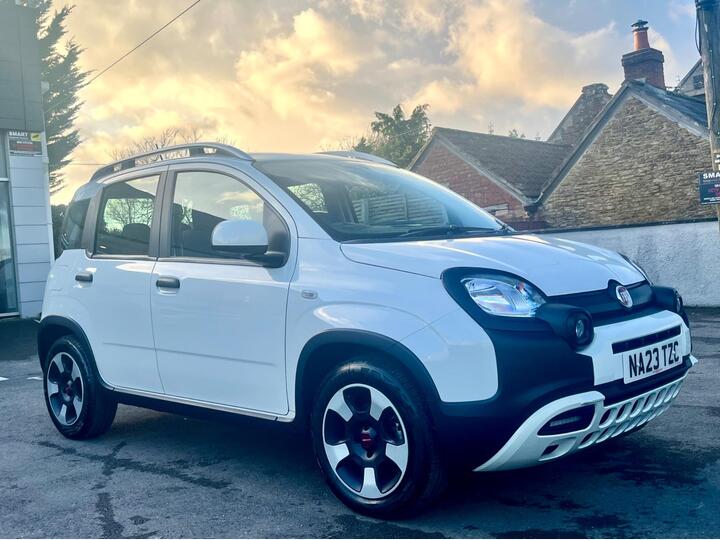 Fiat Panda 1.0 MHEV Cross Euro 6 (s/s) 5dr