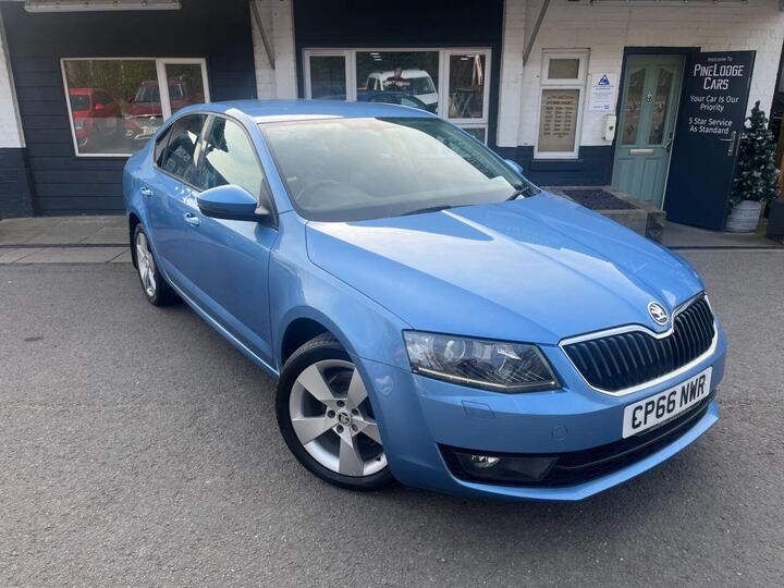 Skoda OCTAVIA 1.6 TDI SE Sport DSG Euro 6 (s/s) 5dr