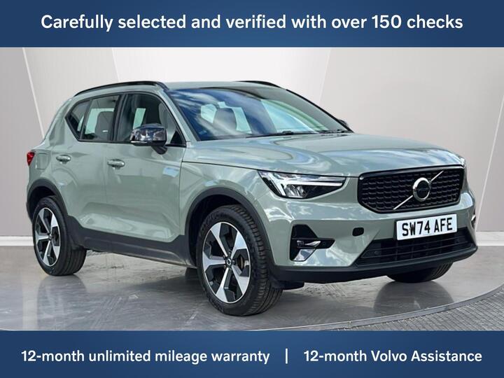 Volvo XC40 2.0 B4 MHEV Plus Dark DCT Auto Euro 6 (s/s) 5dr