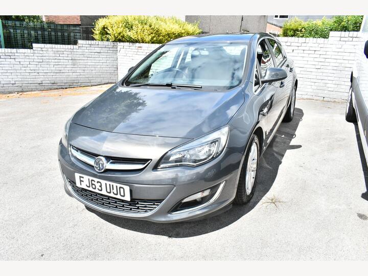 Vauxhall Astra 1.7 CDTi EcoFLEX SRi Euro 5 5dr