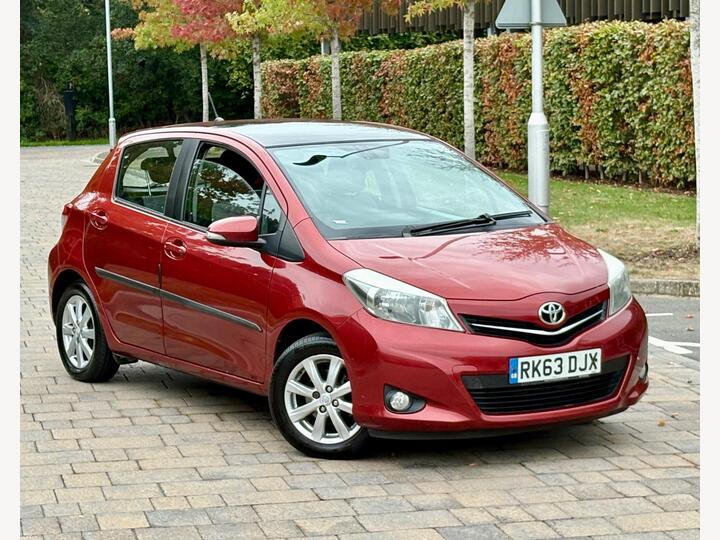 Toyota Yaris 1.33 Dual VVT-i T Spirit Euro 5 5dr