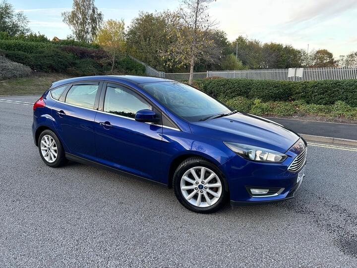 Ford Focus 1.0T EcoBoost Titanium Euro 6 (s/s) 5dr