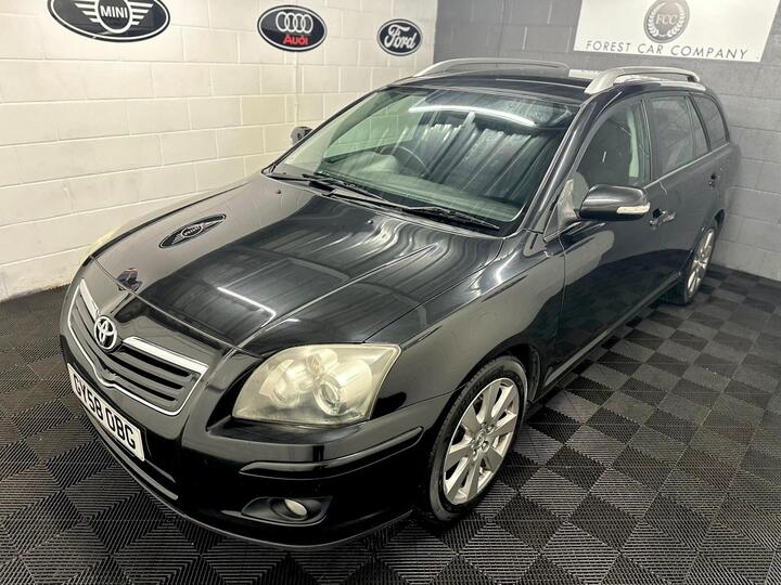 Toyota Avensis 2.2 D-4D TR 5dr
