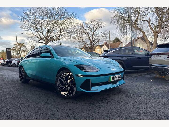 Hyundai IONIQ 6 77.4kWh Ultimate Auto AWD 4dr Hyundai IONIQ 6 77.4kWh Ultimate Auto AWD 4dr