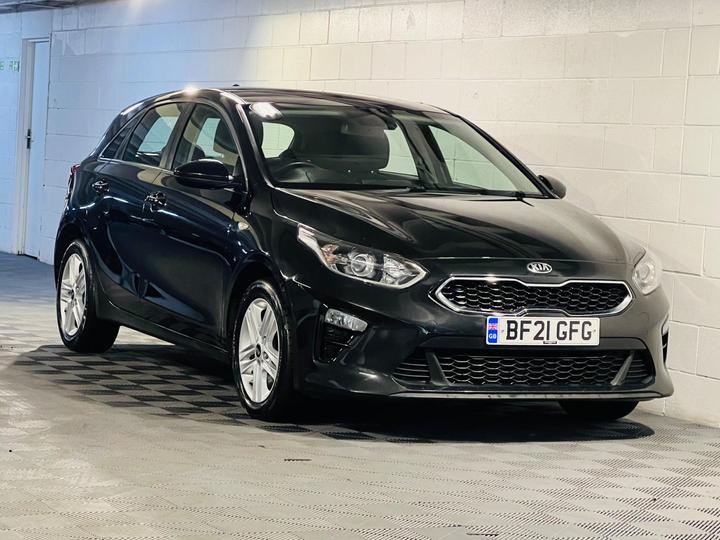 Kia Ceed 1.6 CRDi MHEV 2 NAV Euro 6 (s/s) 5dr