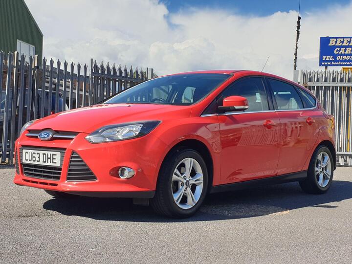Ford Focus 1.6 Zetec Euro 5 5dr