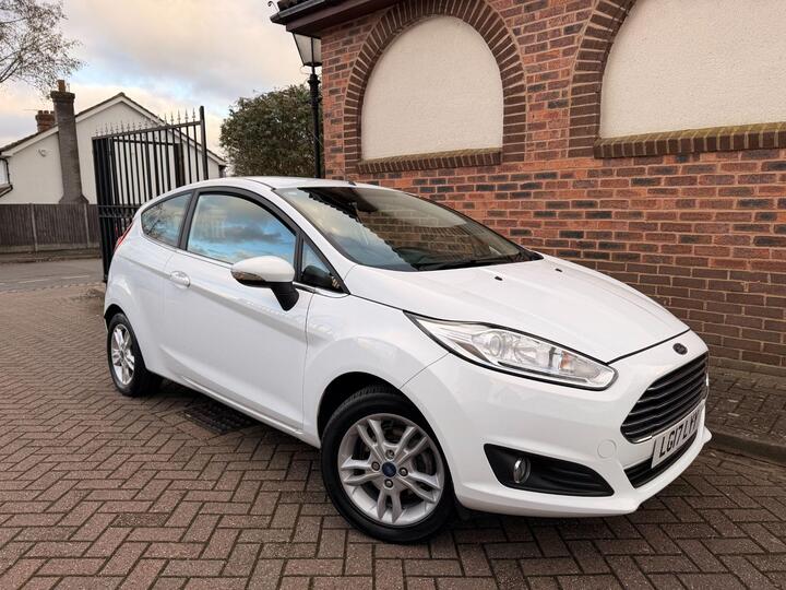 Ford Fiesta 1.25 Zetec Euro 6 3dr