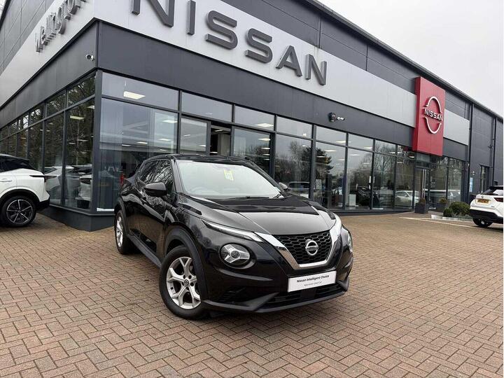 Nissan Juke 1.0 DIG-T N-Connecta Euro 6 (s/s) 5dr Nissan Juke 1.0 DIG-T N-Connecta Euro 6 (s/s) 5dr