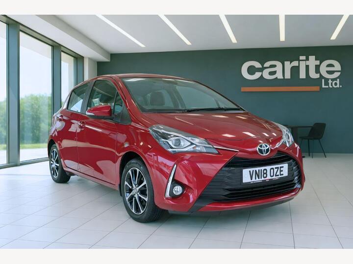 Toyota YARIS 1.5 VVT-i Icon Tech Euro 6 5dr