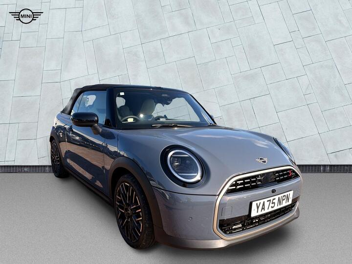 MINI Cooper Convertible 2.0S Exclusive Steptronic Euro 6 (s/s) 2dr