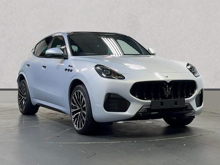 Maserati GRECALE 2.0 MHEV Modena ZF 4WD Euro 6 (s/s) 5dr