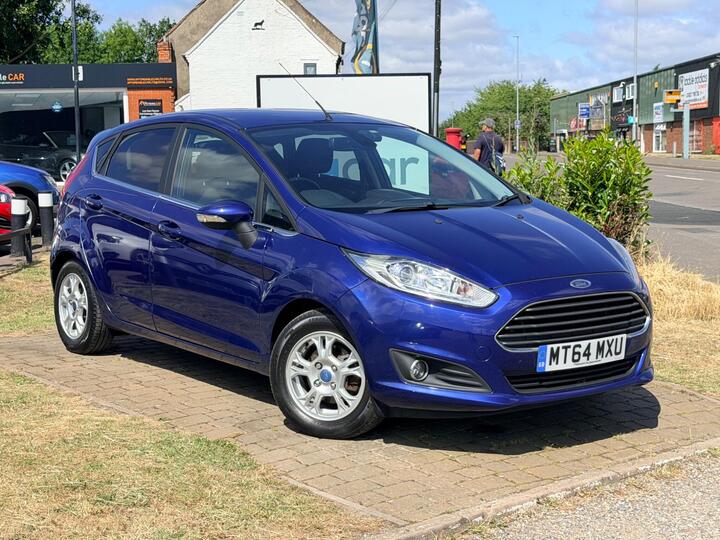 Ford Fiesta 1.6 TDCi ECOnetic Titanium Euro 5 (s/s) 5dr