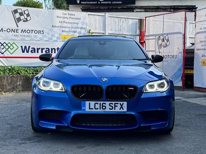 BMW M5 4.4 V8 DCT Euro 6 (s/s) 4dr