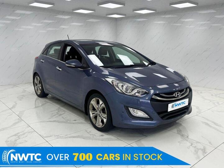 Hyundai I30 1.6 CRDi Premium Auto Euro 5 5dr Hyundai I30 1.6 CRDi Premium Auto Euro 5 5dr