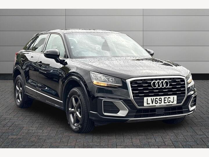 Audi Q2 1.5 TFSI CoD 35 Technik S Tronic Euro 6 (s/s) 5dr