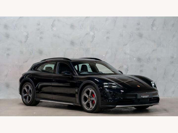 Porsche Taycan Performance Plus 93.4kWh 4S Cross Turismo Auto 4WD 5dr (11kW Charger) Porsche Taycan Performance Plus 93.4kWh 4S Cross Turismo Auto 4WD 5dr (11kW Charger)