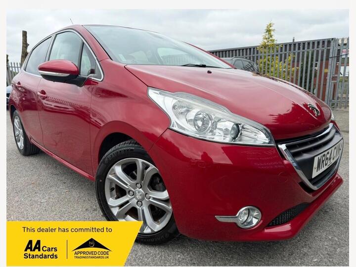 Peugeot 208 1.2 VTi PureTech Allure Euro 5 5dr