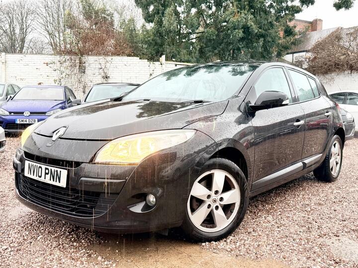 Renault Megane 1.6 16V Dynamique TomTom Euro 5 5dr