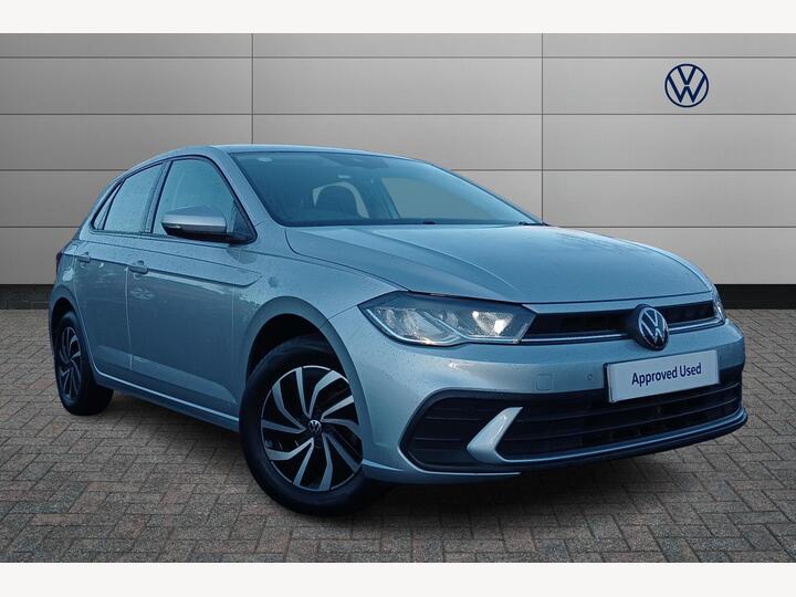 Volkswagen Polo 1.0 TSI Life Euro 6 (s/s) 5dr Volkswagen Polo 1.0 TSI Life Euro 6 (s/s) 5dr