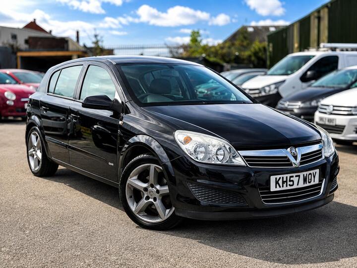 Vauxhall ASTRA 1.8i 16v Club 5dr
