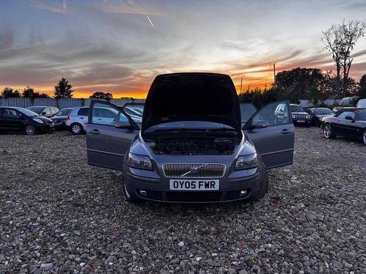Volvo V50 2.4 SE Geartronic 5dr