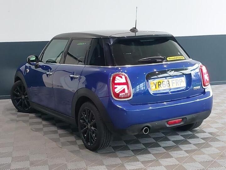 MINI Hatch 1.5 Cooper Steptronic Euro 6 (s/s) 5dr