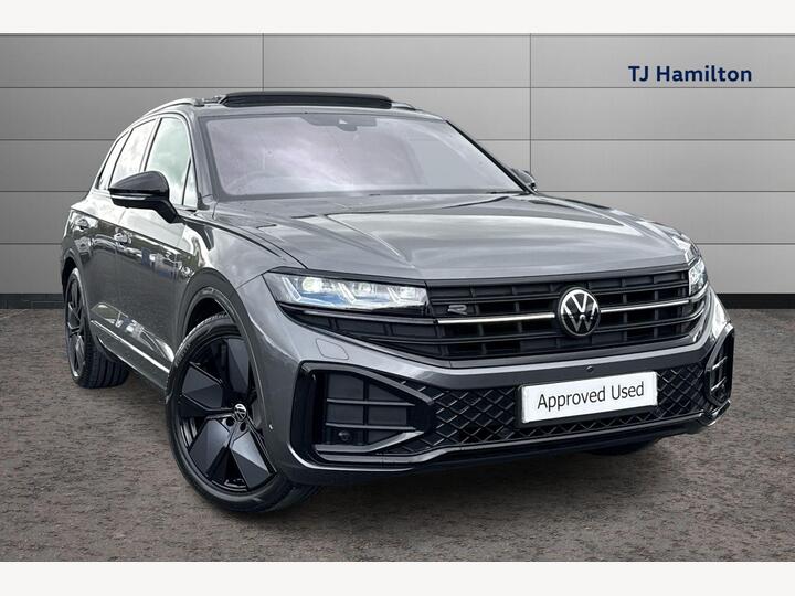 Volkswagen Touareg 3.0 TDI V6 Black Edition Tiptronic 4Motion Euro 6 (s/s) 5dr