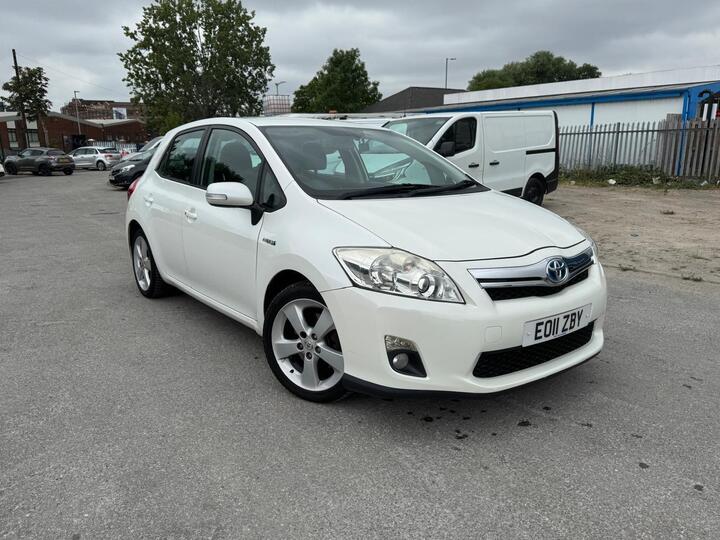 Toyota Auris 1.8 VVT-h T Spirit CVT Euro 5 (s/s) 5dr