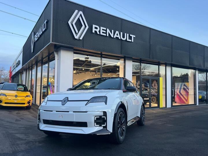 Renault 5 E-Tech Electric Comfort Range 52kWh Iconic Five+ Auto 5dr