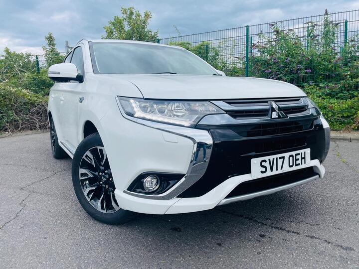 Mitsubishi Outlander 2.0h 12kWh 4h CVT 4WD Euro 6 (s/s) 5dr Mitsubishi Outlander 2.0h 12kWh 4h CVT 4WD Euro 6 (s/s) 5dr