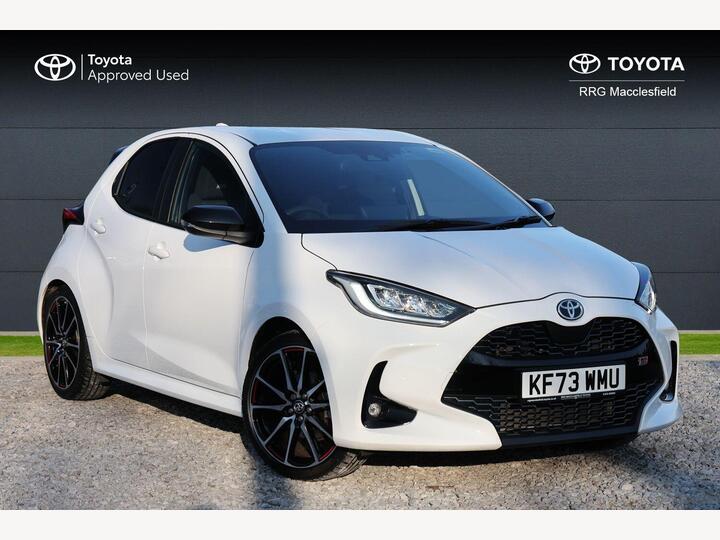 Toyota Yaris 1.5 VVT-h GR SPORT E-CVT Euro 6 (s/s) 5dr