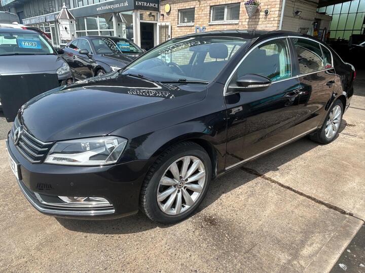 Volkswagen Passat 1.6 TDI BlueMotion Tech Highline Euro 5 (s/s) 4dr