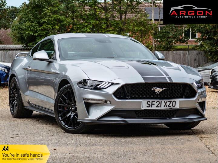Ford MUSTANG 5.0 V8 GT Fastback Euro 6 2dr