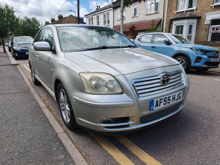 Toyota Avensis 1.8 VVT-i T3-X 5dr
