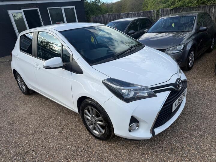 Toyota Yaris 1.33 Dual VVT-i Icon Euro 5 5dr Euro 5