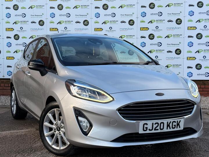 Ford Fiesta 1.0T EcoBoost Titanium Auto Euro 6 (s/s) 5dr Ford Fiesta 1.0T EcoBoost Titanium Auto Euro 6 (s/s) 5dr