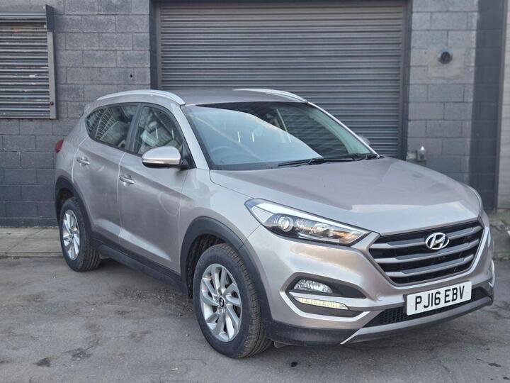 Hyundai TUCSON 1.7 CRDi Blue Drive SE Nav Euro 6 (s/s) 5dr
