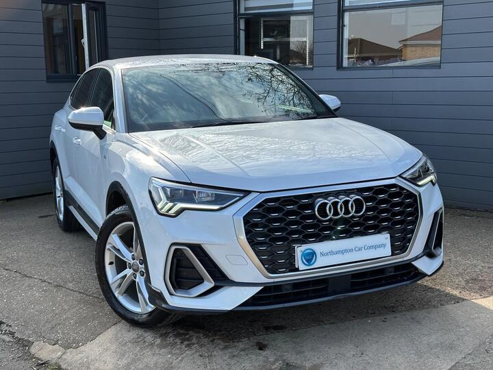Audi Q3 1.5 TFSI CoD 35 S Line Sportback S Tronic Euro 6 (s/s) 5dr