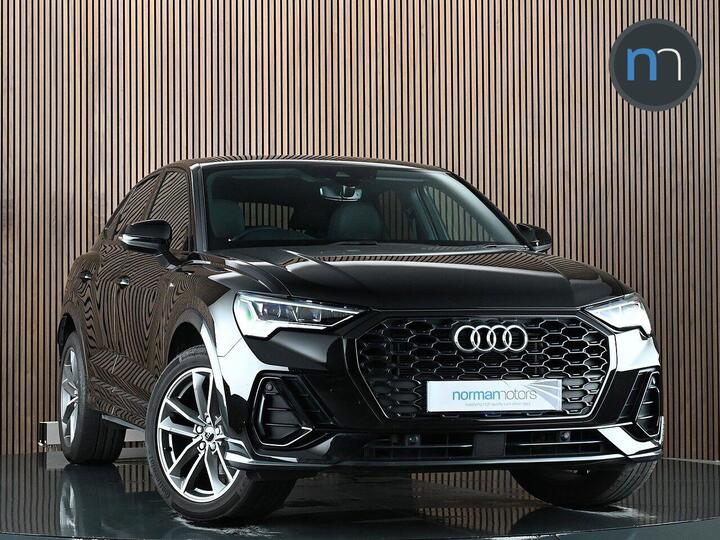 Audi Q3 1.5 TFSI CoD 35 Black Edition Sportback S Tronic Euro 6 (s/s) 5dr
