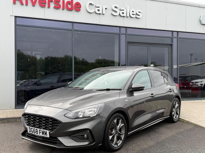 Ford Focus 1.0T EcoBoost ST-Line Euro 6 (s/s) 5dr