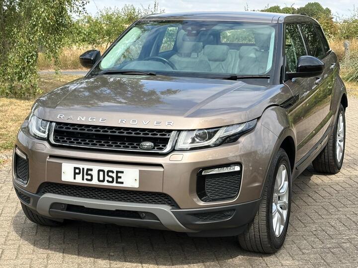 Land Rover Range Rover Evoque 2.0 TD4 SE Tech 4WD Euro 6 (s/s) 5dr Land Rover Range Rover Evoque 2.0 TD4 SE Tech 4WD Euro 6 (s/s) 5dr