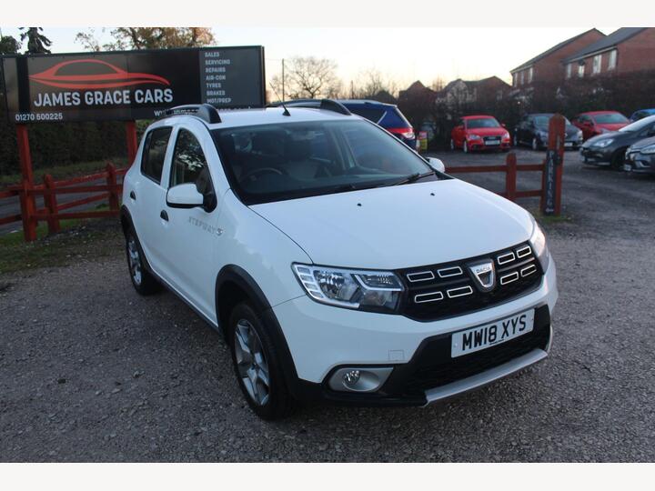Dacia Sandero Stepway 0.9 TCe Essential Euro 6 (s/s) 5dr