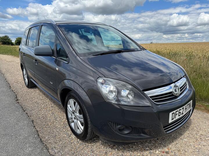 Vauxhall Zafira 1.7 CDTi EcoFLEX Design Euro 5 5dr (SNav)