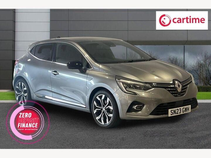 Renault CLIO 1.6 E-TECH Techno Auto Euro 6 (s/s) 5dr Renault CLIO 1.6 E-TECH Techno Auto Euro 6 (s/s) 5dr