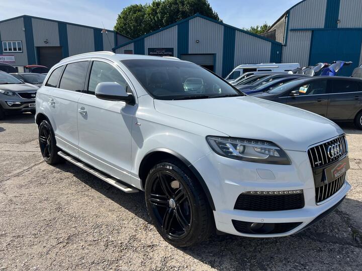 Audi Q7 3.0 TDI V6 S Line Plus Tiptronic Quattro Euro 5 (s/s) 5dr